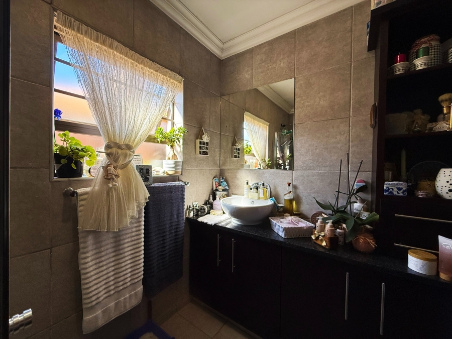2 Bedroom Property for Sale in Baillie Park North West